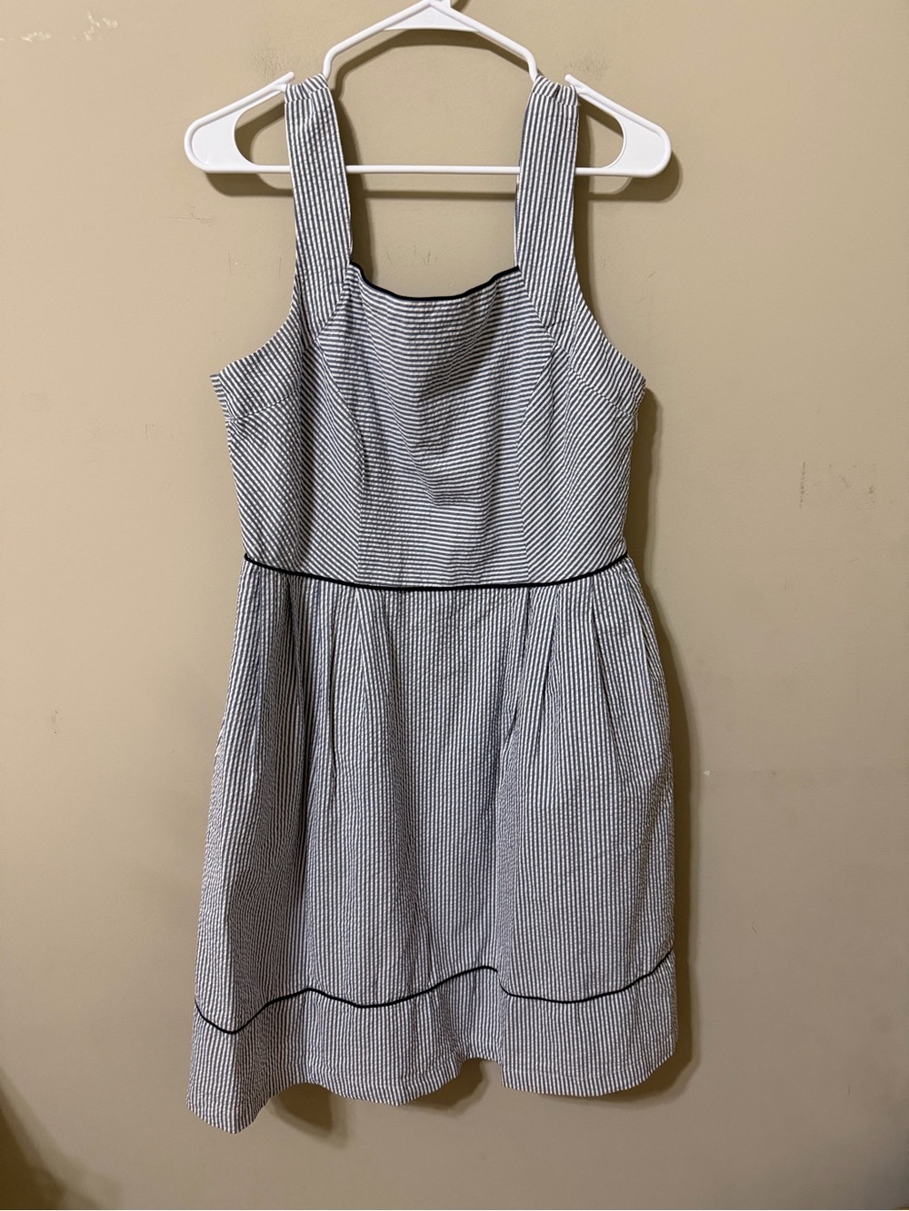 Lands' End Navy White Striped sear sucker Mini Dress 12 lined Classic prep chic